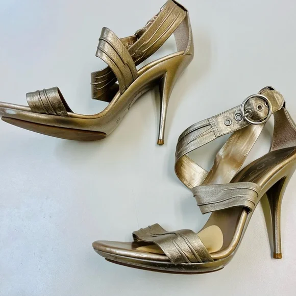 Aldo Kaveney-82 Gold Heels - Picture 6 of 7
